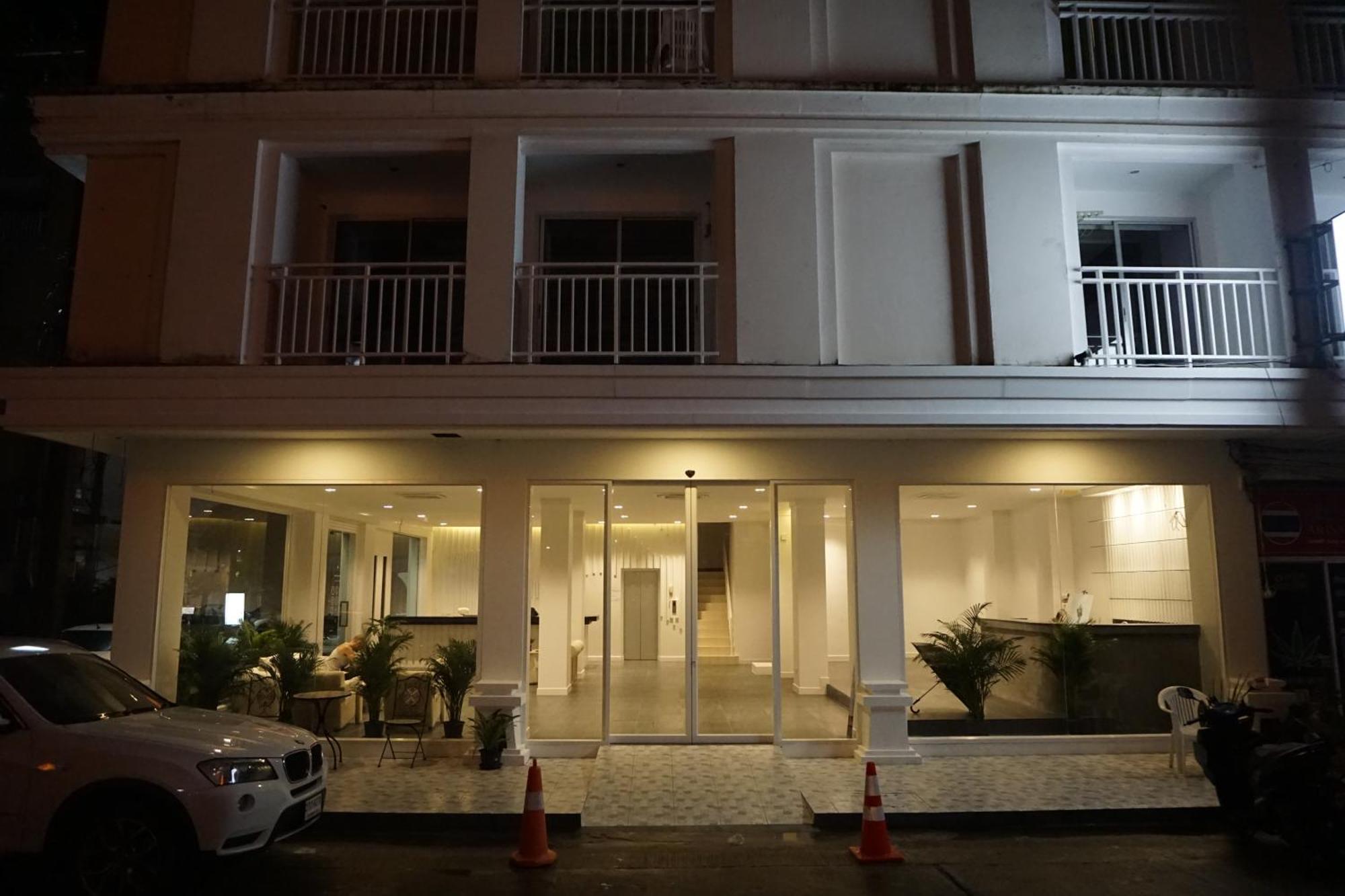 Blue Skyline Hotel Patong Eksteriør billede